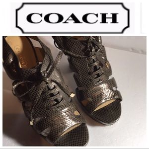 COACH HEELS SZ 9B Leather Slingback.